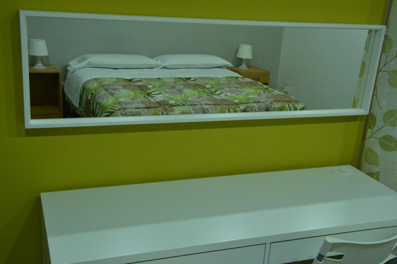 Leonardo Tourist House Hotel Firenze Bagian luar foto